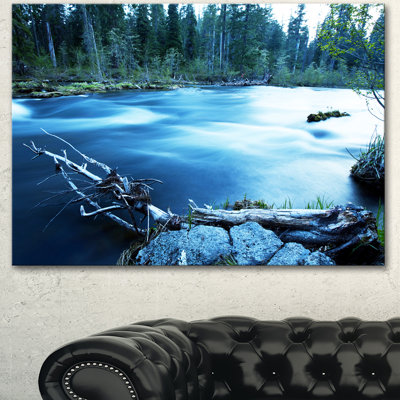 «Beautiful Blue River in Forest», reproduction de photo sur toile tendue