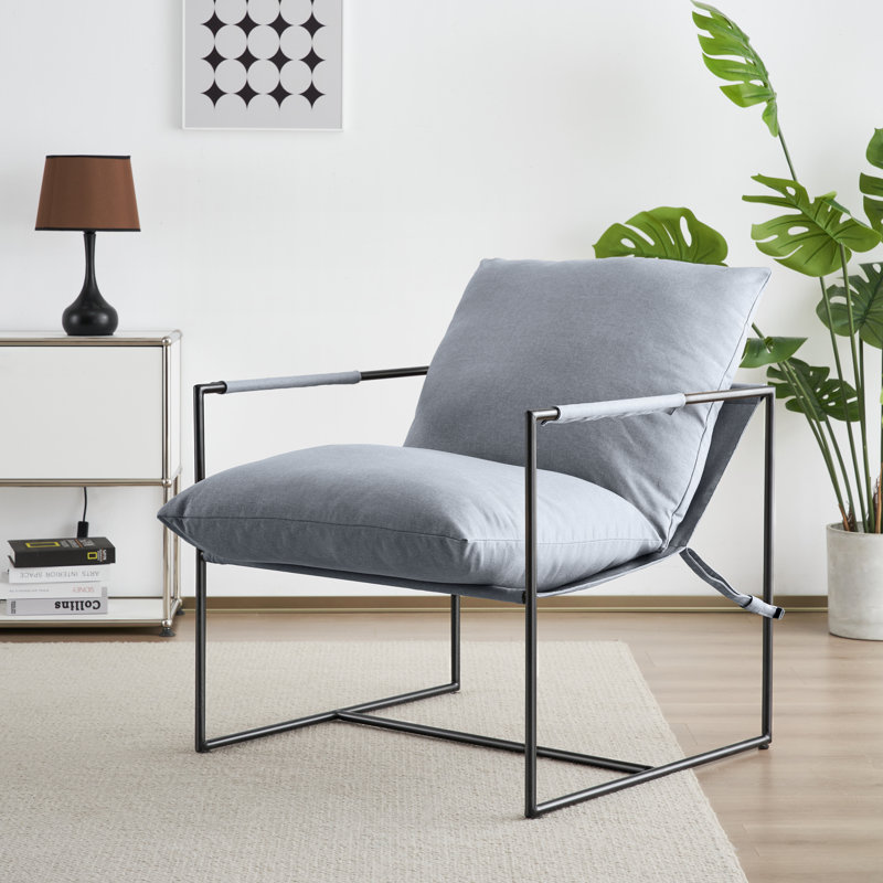 Chaise d'appoint rembourrée en métal Cliatt, Polyester gris clair
