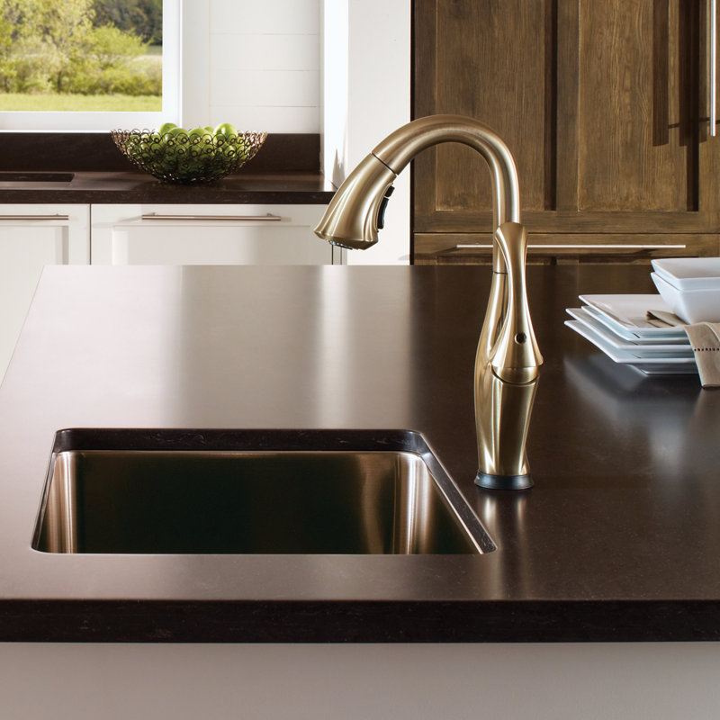 Distributeur d'eau chaude et froide Addison, Bronze-Champagne lustré