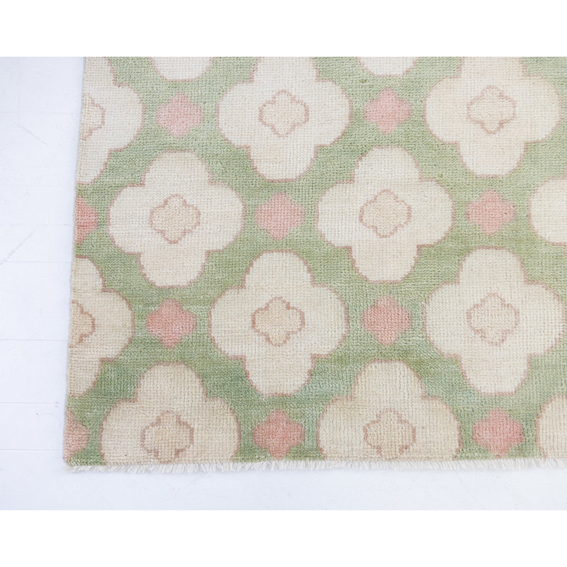 Hand Knotted Wool Floral Area Rug, Rectangle 10' x 14'