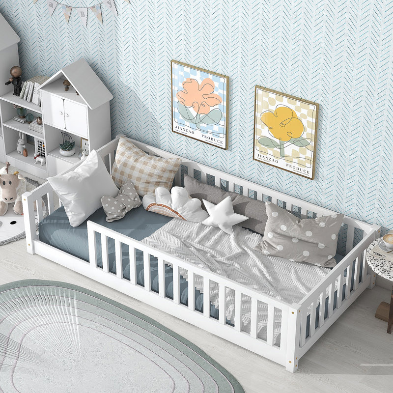 Blythedale Kids, White