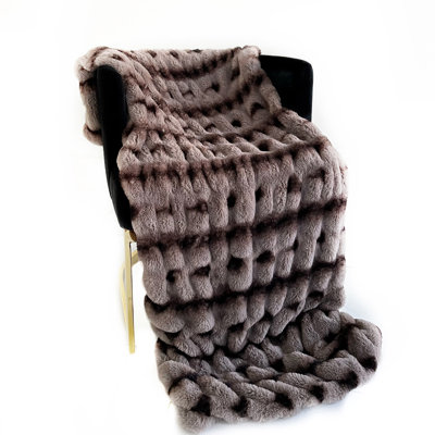 Couverture moelleuse en fausse fourrure Bunni