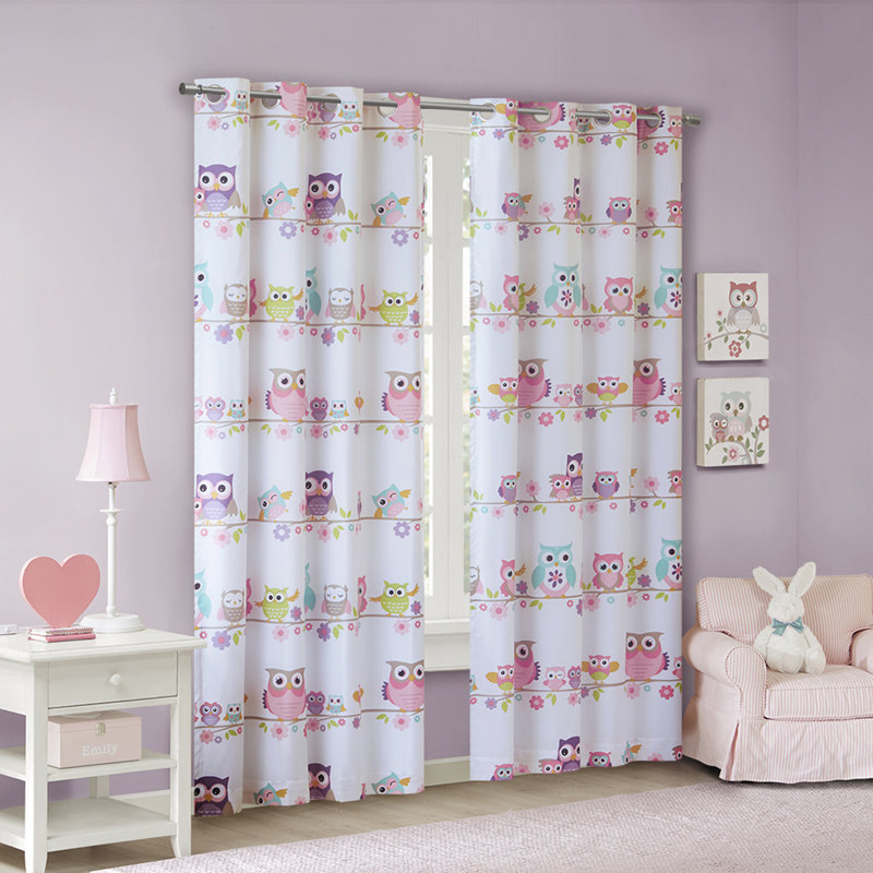 Panneau de rideau simple en polyester Shrader