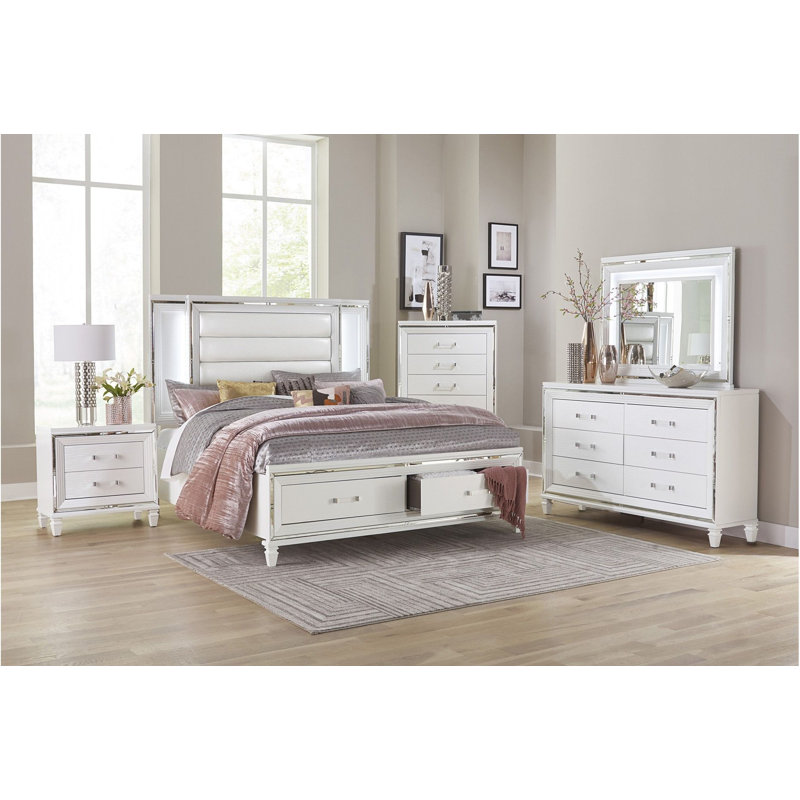 Ensemble de chambre avec lit tapissier Estrellas, Blanc, Très grand, Trois et quatre pièces : lit, table de chevet, c