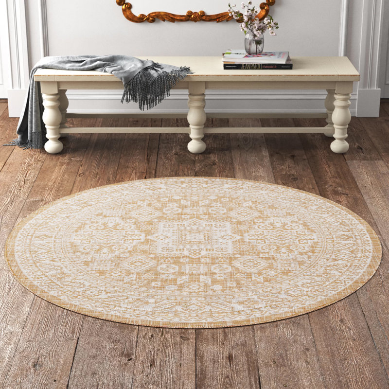 Danera Oriental Indoor / Outdoor Rug, Round 5'3"