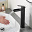 Robinet de lavabo de salle de bain à un trou avec ensemble de bonde escamotable-108571253