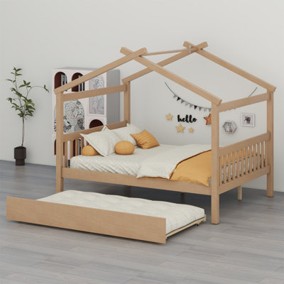 Lit en bois avec couchette
