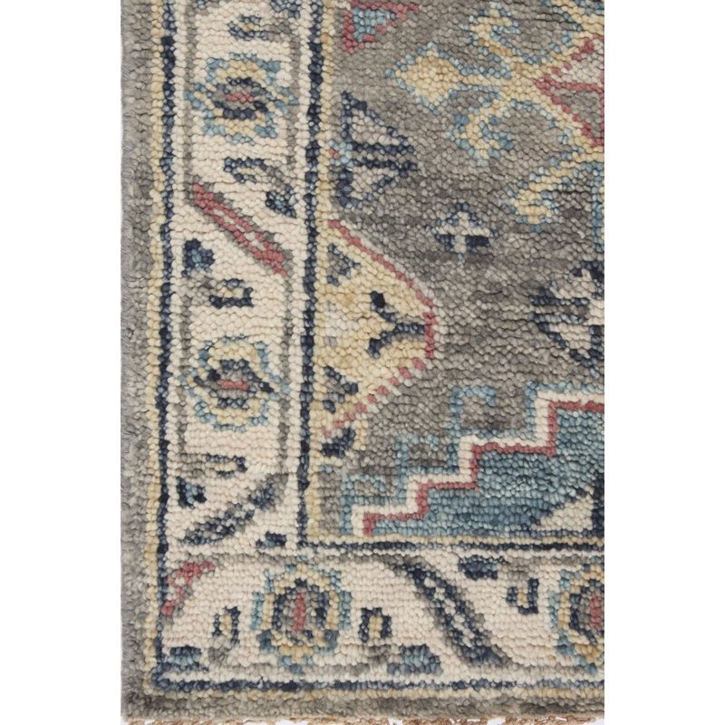 Oriental Area Rug in Gray