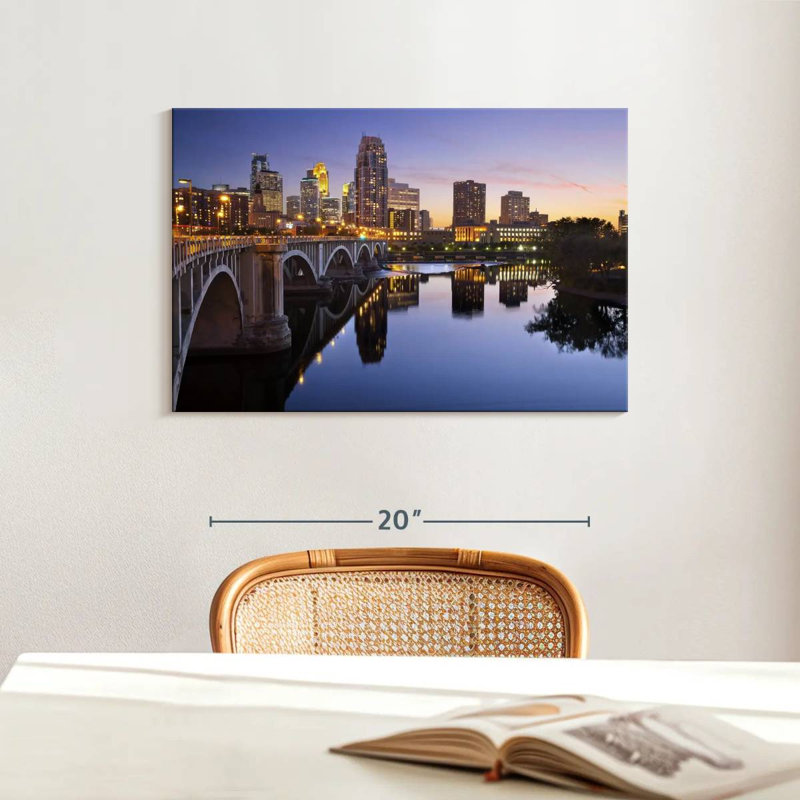 Ravi Minnesota, 16" H x 24" W