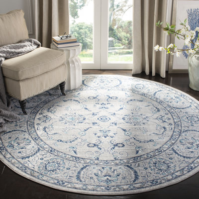 Llana Performance Oriental Rug