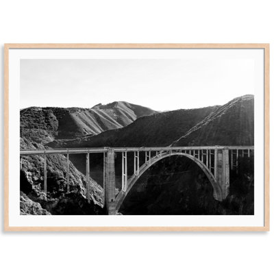 «Bixby Bridge Black and White» par Carly Tabak - photographie de cadre