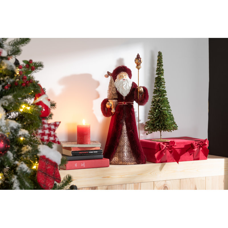 Christmas Figurines & Collectibles