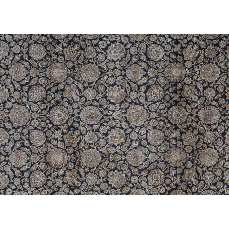 Tapis noir et ivoire de haute qualité noué à la main