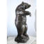 Statue ours debout en aluminium avec panneau de bienvenue 18 po x 18 po x H 41 po