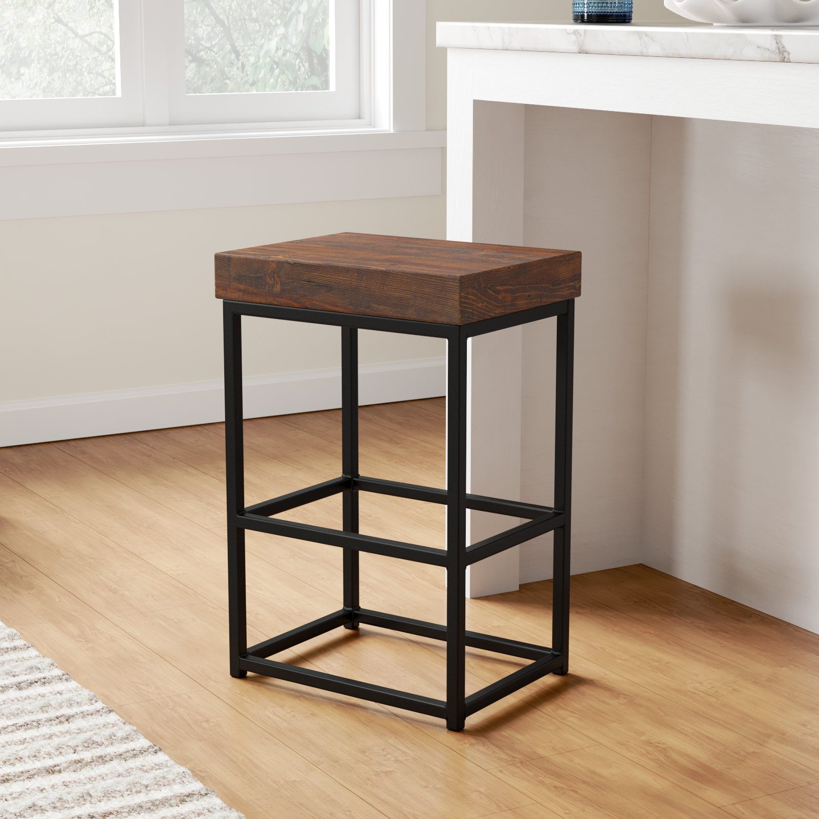 Hillsboro Bar Stool, Counter Stool (24" Seat Height)