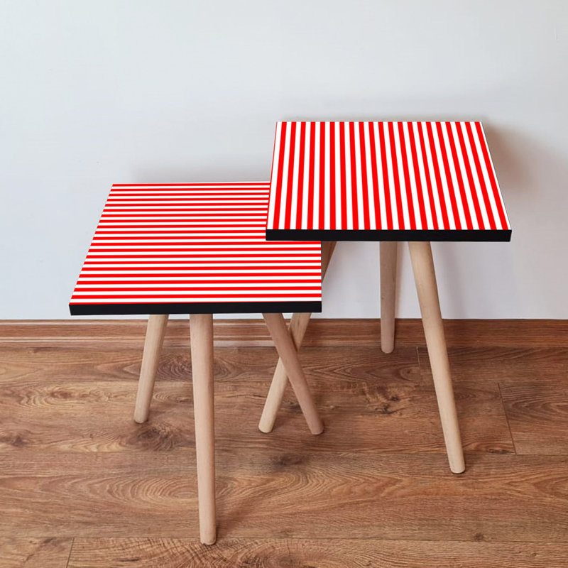 Ensemble de 2 tables gigognes modernes à rayures rouges et blanches de 13,8 po x 18,5 po x 13,8 po et de 13,8 po x 16,5 po x 13,8 po | 100% panneau de fibres à densité moyenne avec pieds en bois de hêtre, design élégant et fonctionnel pour le décor du salon ou de la chambre à coucher