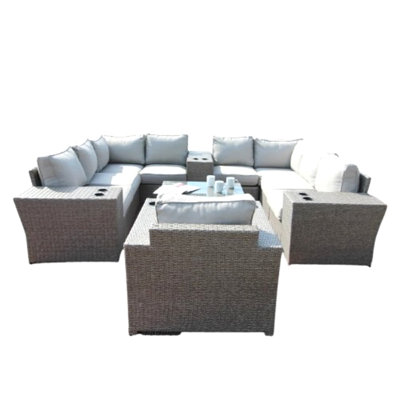 Outdoor 7-Person Wicker Conversation Set With Cushions  Fully Assembled