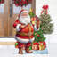 Célébrer avec une figurine de père Noël