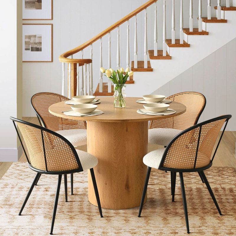 Ensemble de table de salle à manger 4 personnes Copple avec table ronde de 41,5 po et 4 fauteuils bouclés rembourrés, Chêne