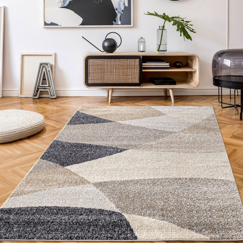 Modern Area Rug with Geometric Design in Beige Grey Cream, Rectangle 5'3" x 7'3"