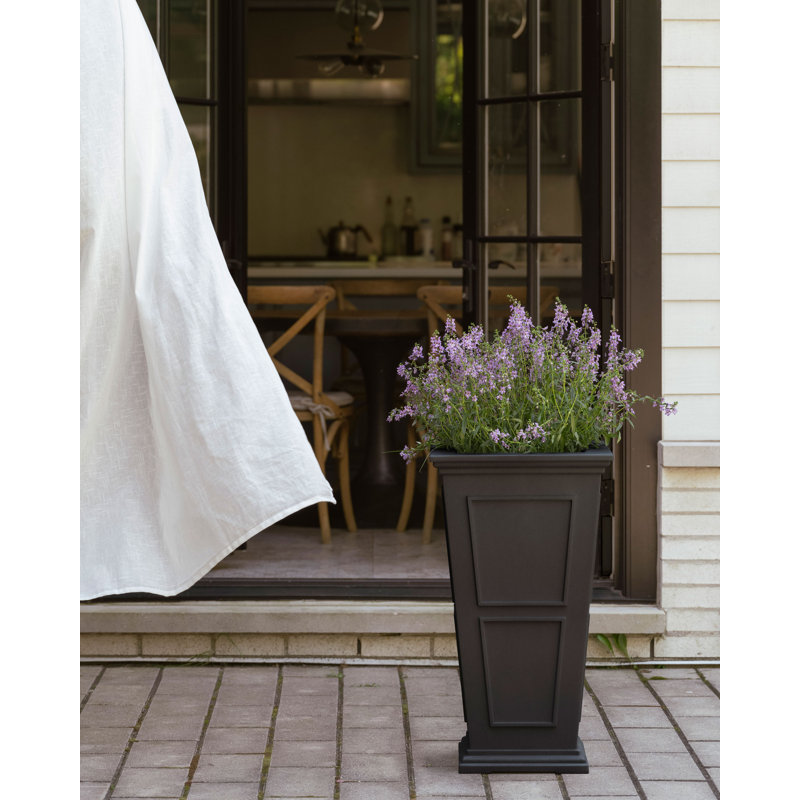 Abram Planter Box, Black, 2, 26'' H X 14.75'' W X 14.75'' D