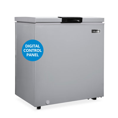 NewAir 5 cu. ft. Chest Freezer with Adjustable Temperature Controls