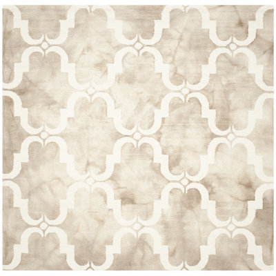 Berman Hand Tufted Wool/Cotton Geometric Rug in Beige/Ivory