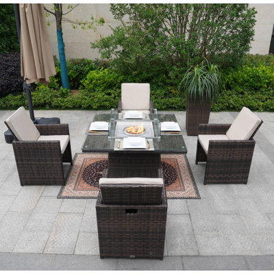 Ensemble de table de foyer d'extérieur carré de 47 po avec coussins 47 po Square