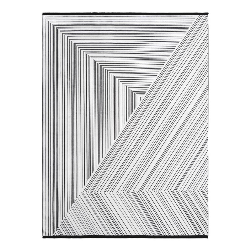 Bralin Geometric Indoor Rug, Rectangle 7'10" x 10'