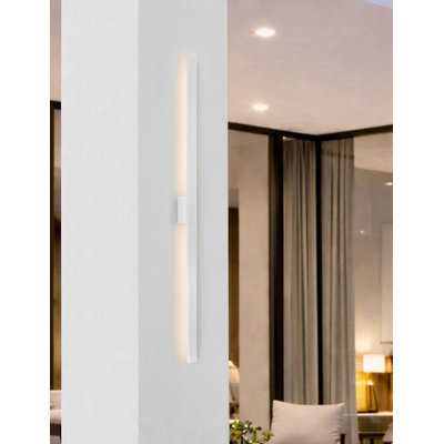 Doniece LED Wall Light