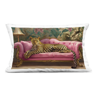 Coussin décoratif imprimé léopard exotique, par Tina LeCour, 14 x 7 x 20