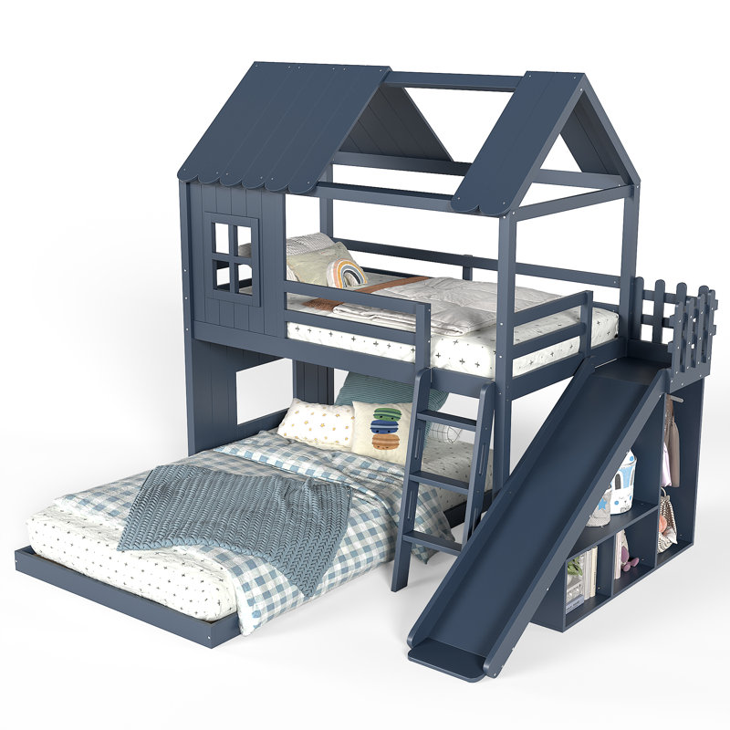 Lit superposé en bois (un lit simple en haut, un lit double en bas) avec étagères, armoire, échelle, glissade et barrières de sécurité