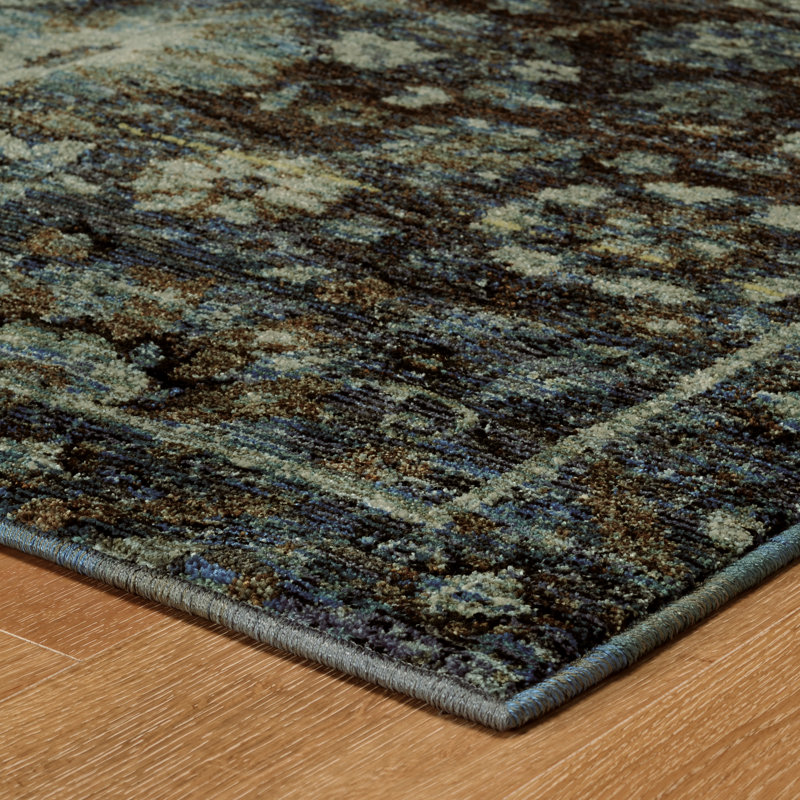 Tuma Oriental Indoor Rug, Rectangle 5'3" x 7'3"