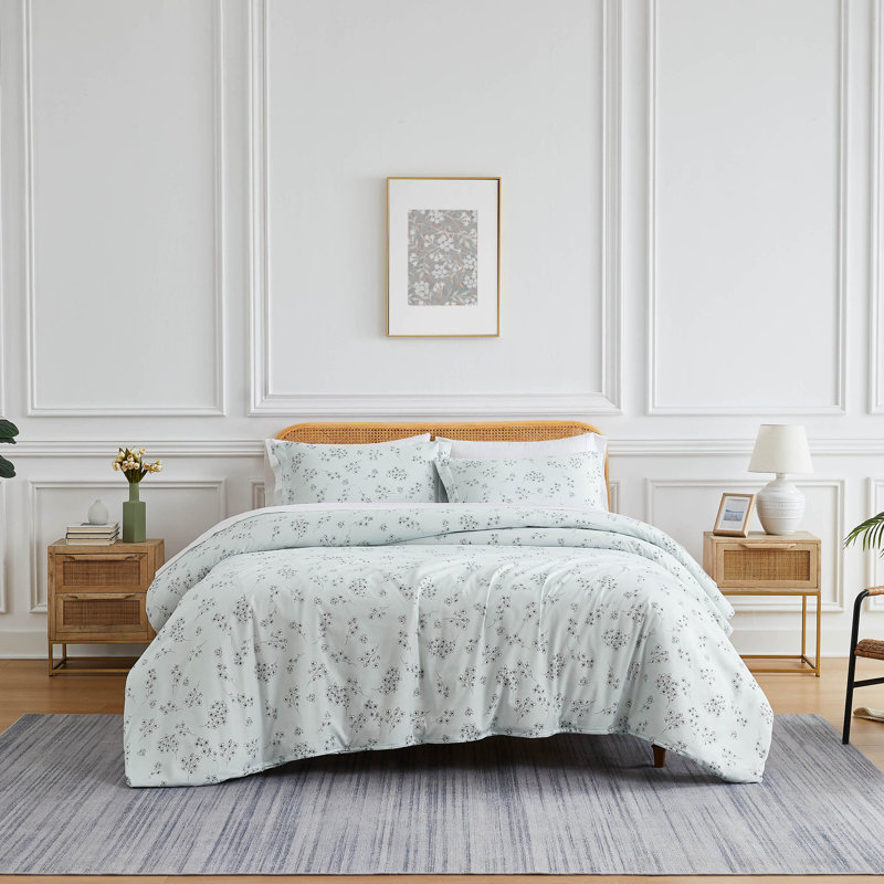Sweet Florals Blue Microfiber California King Duvet Cover Set