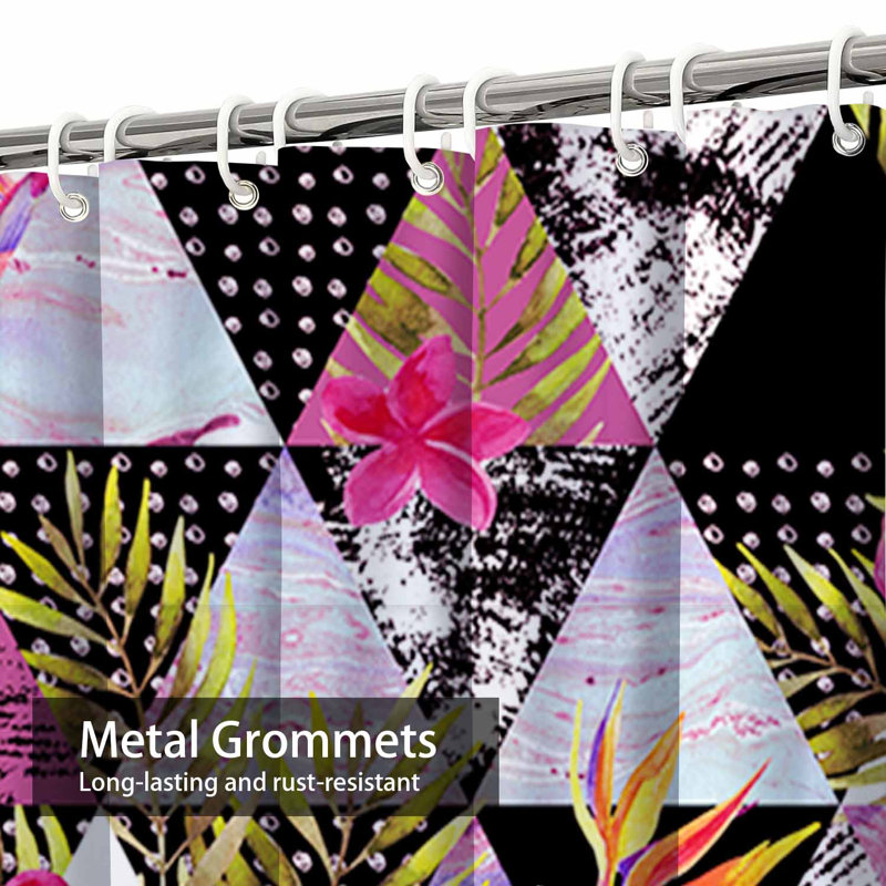 Abstrait grunge triangulaire en marbre avec fleurs tropicales et feuilles exotiques avec 12 crochets, L 72 po x l 78 po