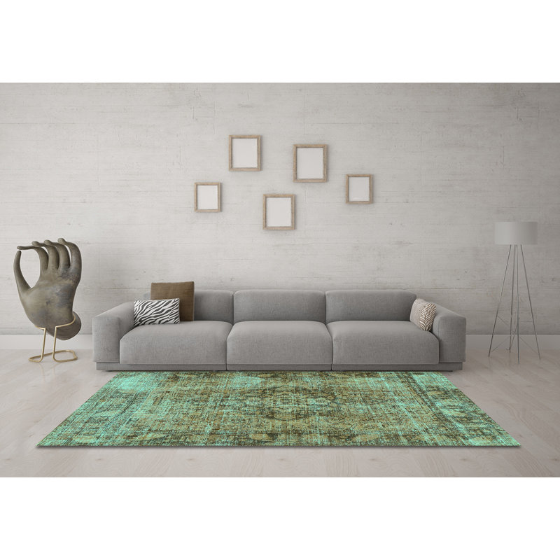 Lyrick Performance Oriental Indoor Rug, Round 6'