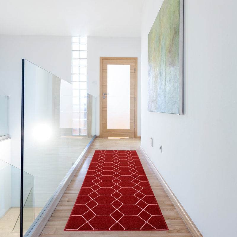 Tapis rouge à motif géométrique Devoe, Tapis de couloir 2 pi 7 po x 28 pi