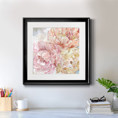 Contemporary Peony II par J Paul - Reproduction d'art sur papier encadrée