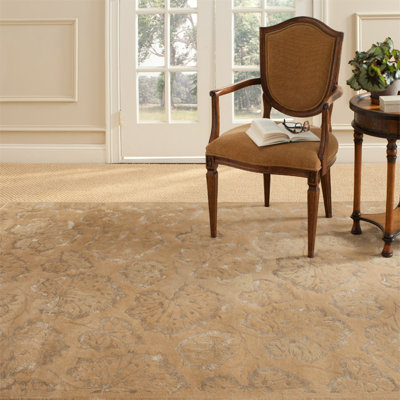Geranium Leaf Martha Stewart Hand Tufted Viscos/Wool Rug in Brown