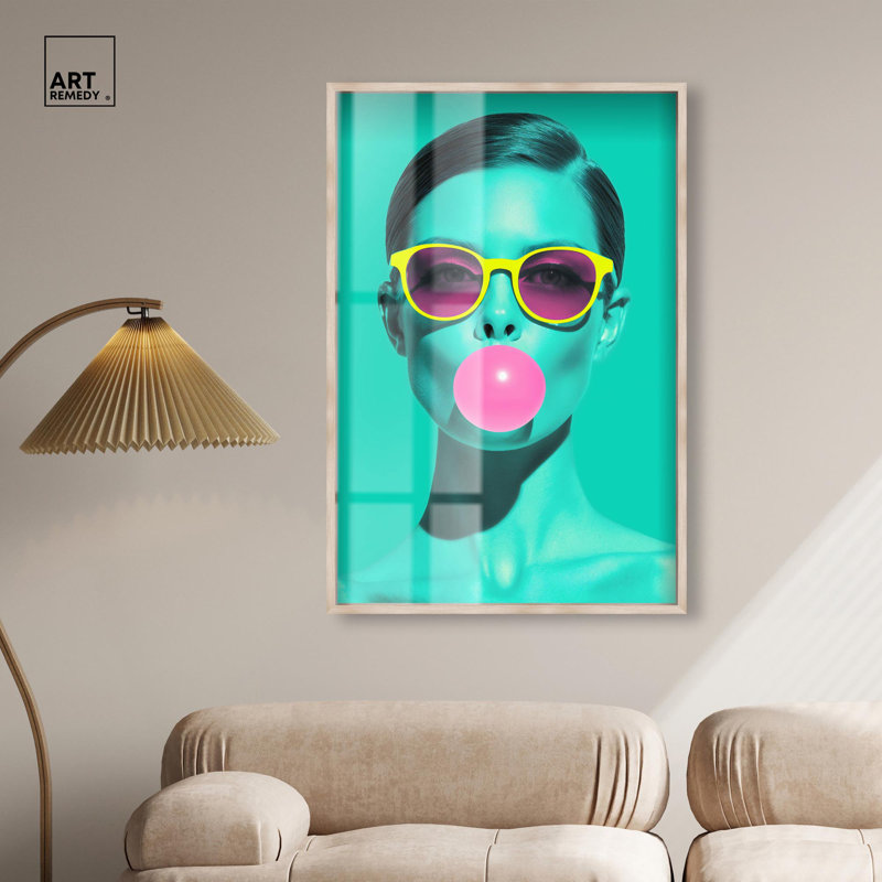 «Bubblegum Pop Shadowbox Print Modern Pop» par Art Remedy, cadre blond, 30 x 45, H 46 po x l 31 po, Cadre blond