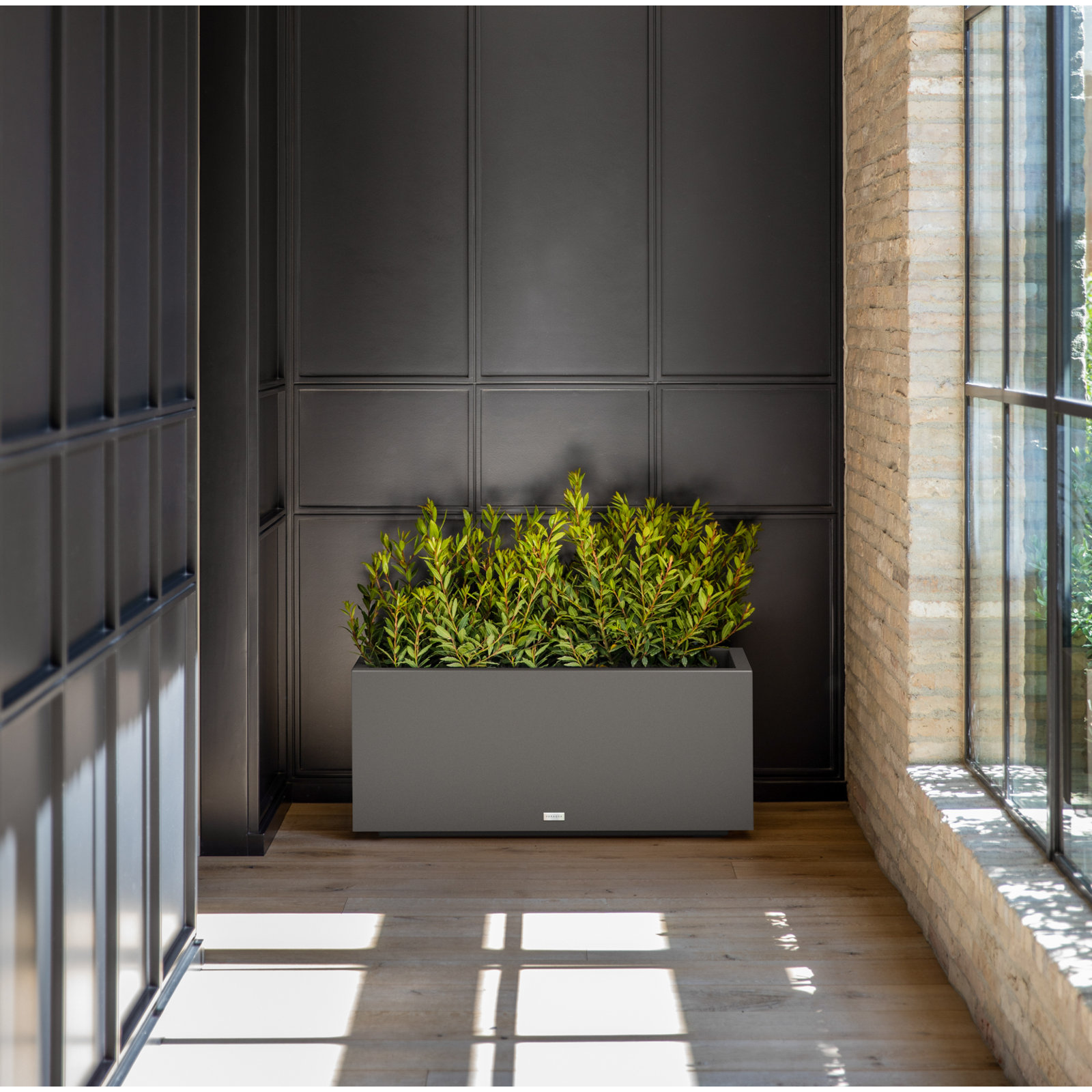 Block Series 38" Planter Box, 16” H x 38” W x 15” D, Gray