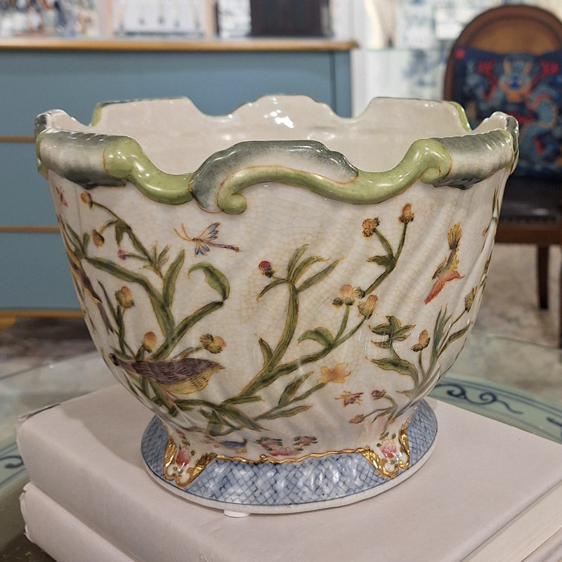 Porcelain Scallop Planter Satin Grass