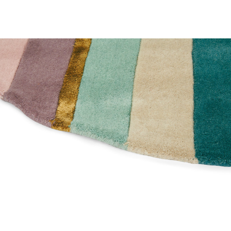 Hand Tufted Area Rug in Pink/Green, Round 4'11"