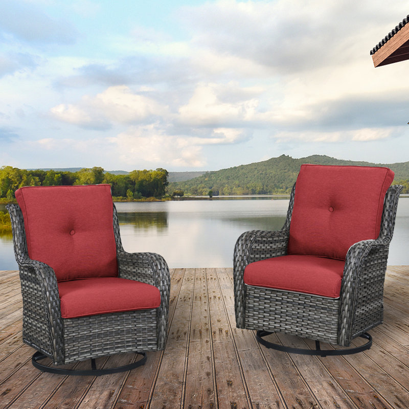 Chaises de patio pivotantes en osier et rotin, Rouge