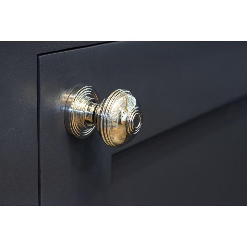 Prestbury 32mm Diameter Round Knob, Polished Nickel