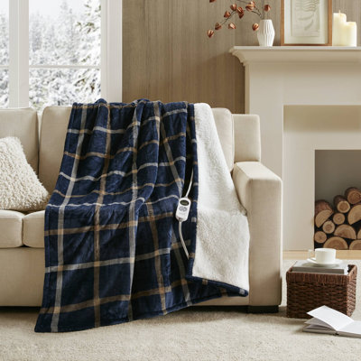 Print Plush To Sherpa Navy Plaid Ultra-Soft 50x60" Heated Throw with 12 Heat Settings