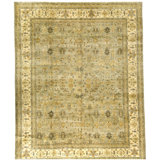 Hand Knotted Wool Area Rug in Ivory And Gold