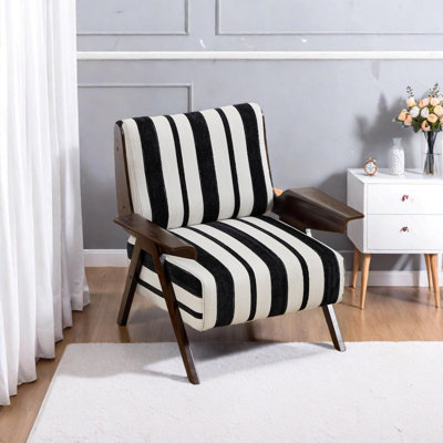 Fauteuil rembourré moderne à rayures avec pieds en bois massif et accoudoirs larges pour le salon ou la chambre à coucher