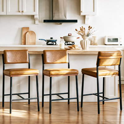 Ensemble de tabourets de bar en similicuir de 3,26 pouces de hauteur moderne pour îlot de cuisine, tabourets de comptoir à large dossier et pieds en métal robustes, brun