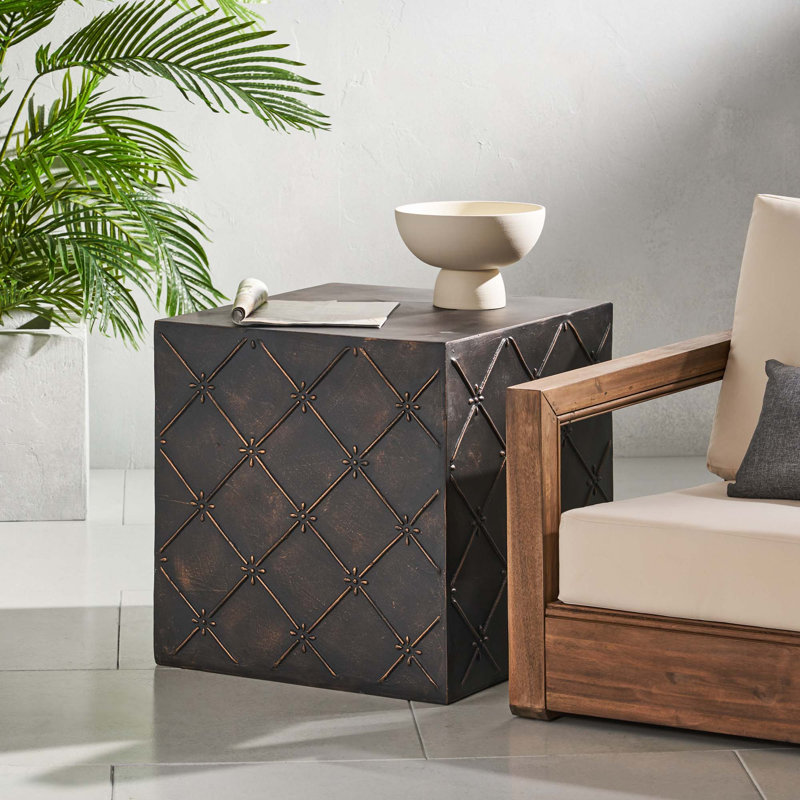 Table d'appoint Cozma, 22,5 po x 22,5 po x 22,5 po